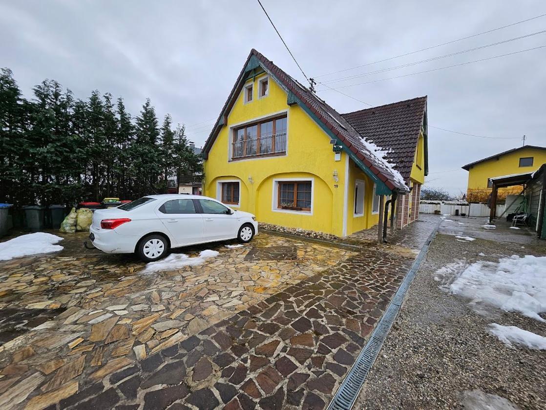 Apartament Pension Donaublick Grein 2 In Stifterstrasse19. Zewnętrze zdjęcie